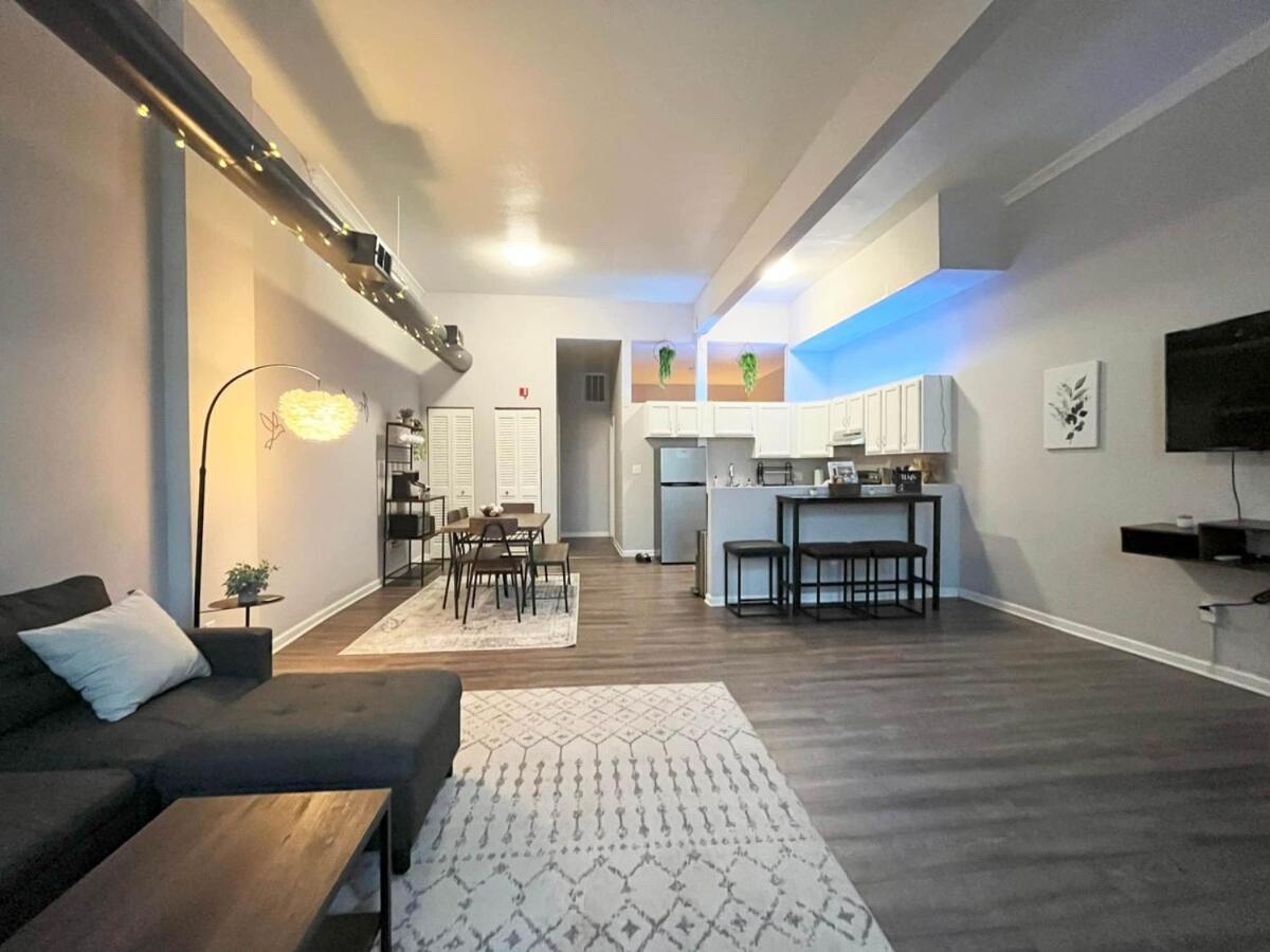 Downtown Cleveland -Modern First Floor Unit Apartment Exterior photo